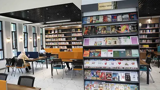 Başkan Çolakbayrakdar: 'Dünyaya açılan kütüphanelerle zenginleştirilmiş bir şehir inşa ediyoruz'