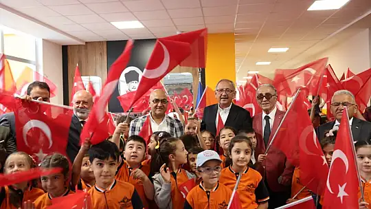Başkan Çolakbayrakdar: 'Eğitime yapılan yatırım, geleceğe yapılan yatırımdır'