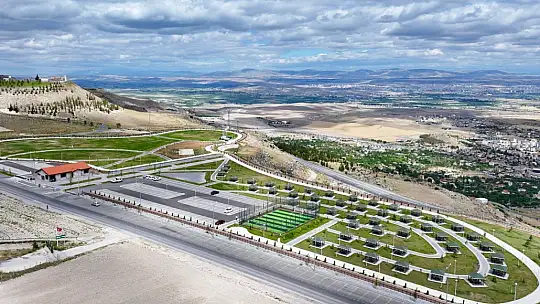 Başkan Çolakbayrakdar: 'En güzel şehir manzaralı millet bahçesi, herkesin yeni gözdesi oldu'