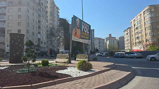 Başkan Çolakbayrakdar 'Gece gündüz çalışıyor, şehri geleceğe hazırlıyoruz'