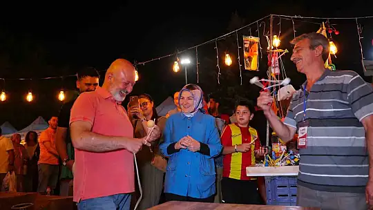 Başkan Çolakbayrakdar: 'Geçmişin güzel hatıralarını hep birlikte yaşıyoruz'