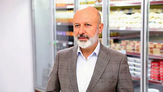 Başkan Çolakbayrakdar: 'Gönüllere dokunan belediyecilikle çalınmadık kapı, girilmedik gönül bırakmayacağız'