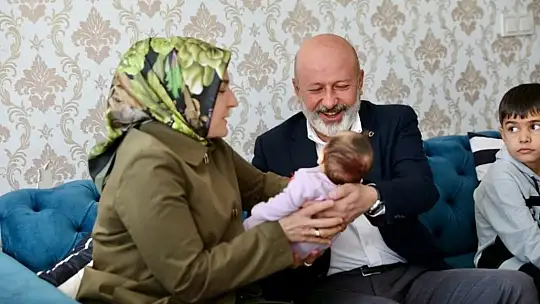 Başkan Çolakbayrakdar, 'Her bebek, Kocasinan için ayrı bir değerdir ve ayrıcalıklıdır'