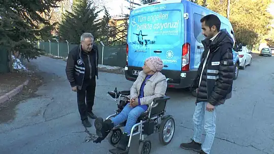 Başkan Çolakbayrakdar: 'Her bir hemşehrimizin hayatına dokunacak hizmetler üretiyoruz'