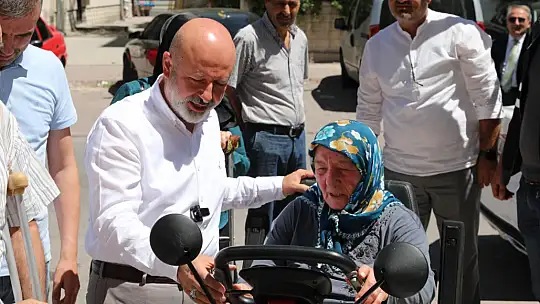 Başkan Çolakbayrakdar: 'Her bir hemşehrimizin hayatına değer katmak için çalışıyoruz'
