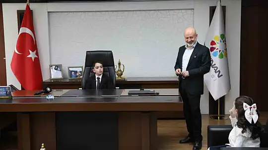 Başkan Çolakbayrakdar: 'Her evladımızın mutlu olduğu bir şehir için çalışıyoruz'