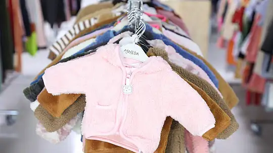 Başkan Çolakbayrakdar, 'Her kesime dokunan farklı sosyal belediyecilikle de Türkiye'ye örnek oluyoruz'