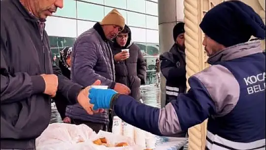 Başkan Çolakbayrakdar: 'Her şartta vatandaşımızın yanındayız'