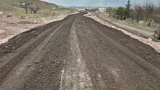 Başkan Çolakbayrakdar: 'Her sokağa konfor, her mahalleye değişim getiriyoruz'