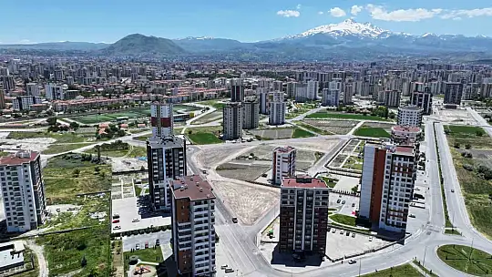 Başkan Çolakbayrakdar: 'Her yeni park, şehrimize kazandırılan yeni bir nefestir'