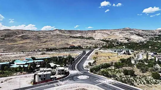 Başkan Çolakbayrakdar: 'Kayseri'mizin trafik yükünü hafifleten akıllı kavşakları yaygınlaştırıyoruz'