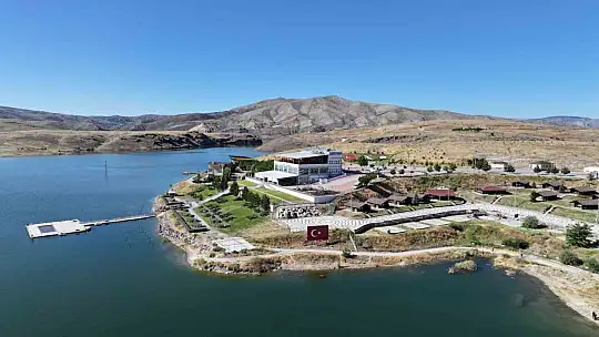 Başkan Çolakbayrakdar: 'Kayseri'nin denizi, Türkiye'nin gözde mekanlarından biri haline geldi'