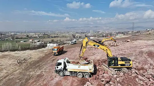 Başkan Çolakbayrakdar, 'Kendi elektriğimizi üreterek milli gelire büyük katkı sağlayacağız'