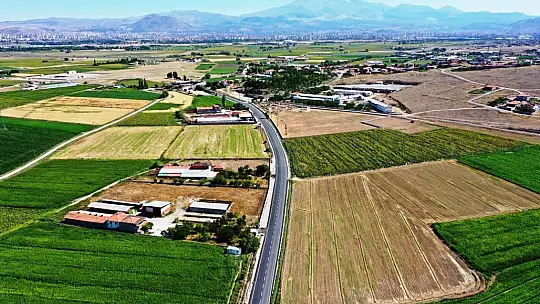 Başkan Çolakbayrakdar, 'Kırsal mahallelerde geleceği inşa eden hizmetlere imza attık'