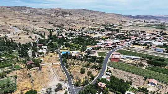 Başkan Çolakbayrakdar: 'Kırsal mahallelerimizin de çehresini değiştiriyoruz'