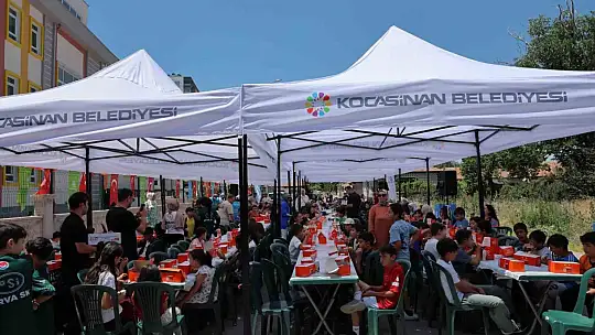 Başkan Çolakbayrakdar: 'Kocaburger'ı yaz boyunca ERVA okullarında sürdüreceğiz'