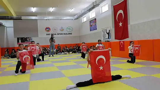 Başkan Çolakbayrakdar: 'Kocaburger'ı yaz boyunca ERVA okullarında sürdüreceğiz'