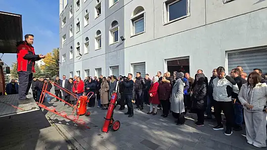 Başkan Çolakbayrakdar: 'Kocasinan, farkındalığıyla da örnek oluyor'