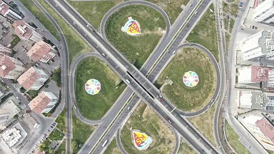 Başkan Çolakbayrakdar: 'Kocasinan'ı estetik dokunuşlarla geleceğin şehri haline getiriyoruz'