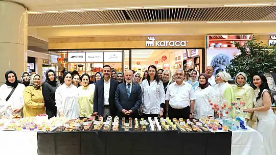 Başkan Çolakbayrakdar: 'Kocasinan Akademi, hayatlara dokunan bir başarı markasına dönüştü'