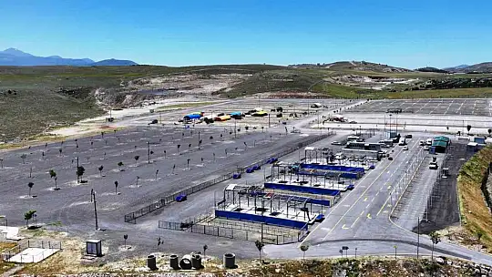 Başkan Çolakbayrakdar: 'Kurban hizmetinde öncü, Türkiye'de sayılı belediyeyiz'