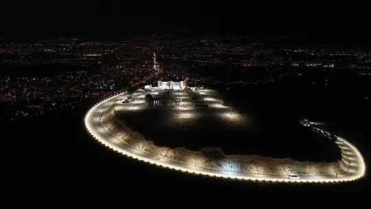 Başkan Çolakbayrakdar: 'Ödüllü tarih projelerimiz, Kayseri'nin ilk medresesiyle tanışacak'