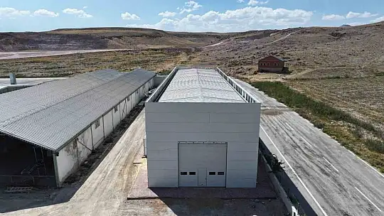 Başkan Çolakbayrakdar, 'Projelerimizle çiftçimizin üretim gücünü artırıyor, ürün kalitesini yükseltiyoruz'