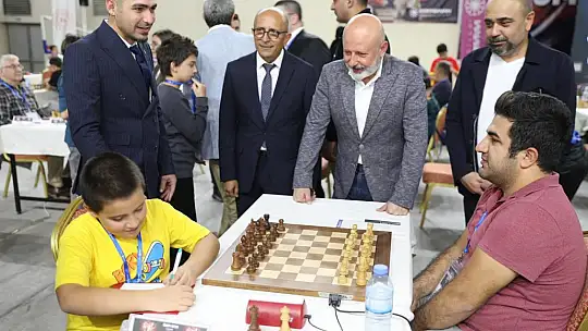 Başkan Çolakbayrakdar: 'Satrançta kazanan, Türkiye'nin geleceği olan evlatlarımızdır'