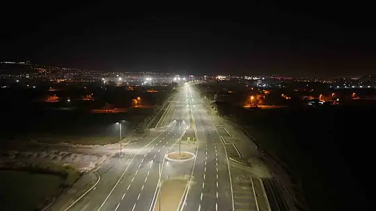 Başkan Çolakbayrakdar: 'Şehrimizin ulaşımını geleceğe taşıyan devasa bir eser kazandırdık'