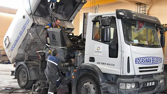 Başkan Çolakbayrakdar: 'Şehrimizin ihtiyaçlarını fabrika gibi çalışan kendi atölyelerimizde üretiyoruz'