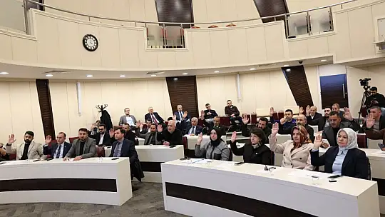 Başkan Çolakbayrakdar: 'Şehrimizi geleceğe taşıyacak bir vizyonla çalışıyoruz'