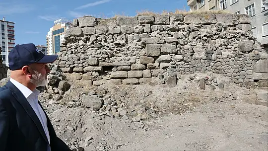 Başkan Çolakbayrakdar: 'Şehrimizin ilk medresesi, şehir akademisi kimliğiyle yeniden hayat bulacak'