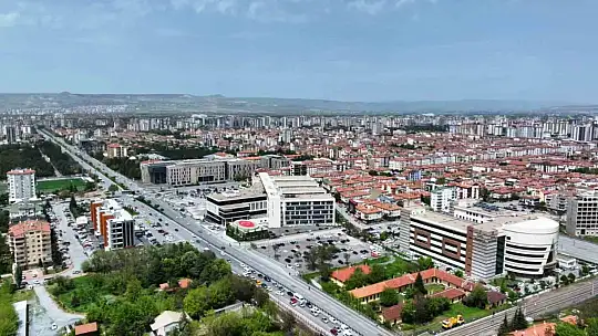 Başkan Çolakbayrakdar: 'Şehrimizin trafik yükünü hafifletiyor, günlük hayatı kolaylaştırıyoruz'
