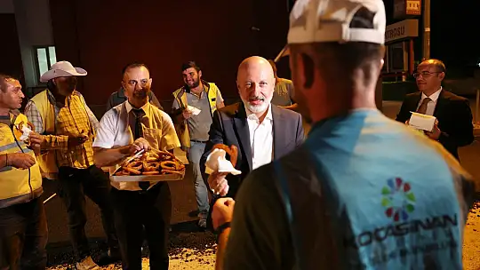 Başkan Çolakbayrakdar: 'Şehrin kalbindeki caddeyi rekor sürede yeniledik'