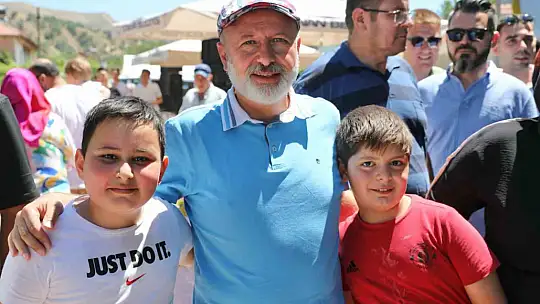 Başkan Çolakbayrakdar: 'Sıla-i rahim, birlik ve beraberliğimizin en güzel yansımasıdır'