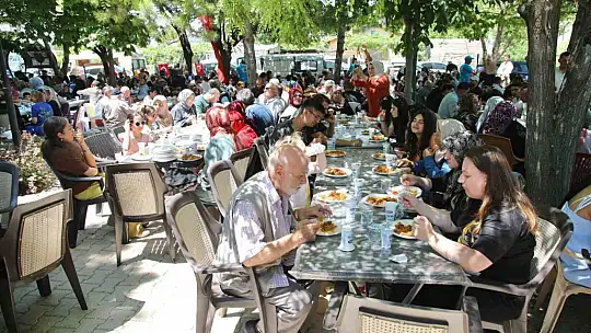 Başkan Çolakbayrakdar: 'Sıla-i rahim, birlik ve beraberliğimizin en güzel yansımasıdır'