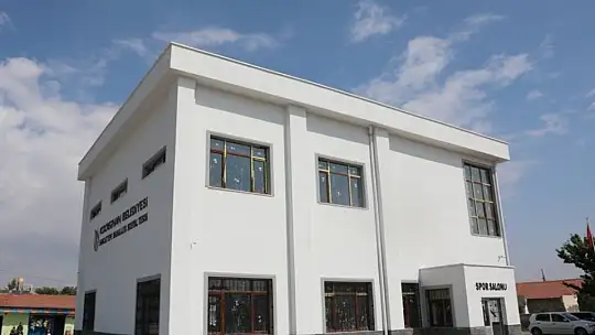 Başkan Çolakbayrakdar: 'Sosyal tesislerle vatandaşlarımızın hayatlarına dokunuyoruz'