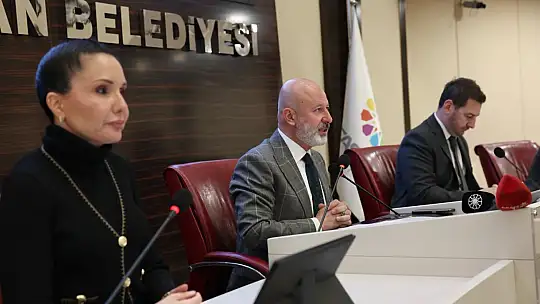 Başkan Çolakbayrakdar: 'Sosyal belediyecilikte örnek modeliz, en iyisini yapıyoruz'