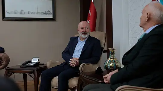 Başkan Çolakbayrakdar: 'Türkiye'de en büyük kentsel dönüşümü gerçekleştiren belediyeyiz'