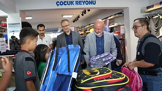 Başkan Çolakbayrakdar: 'Türkiye'de örnek, farklı ve gönüller yapan bir belediyeyiz'