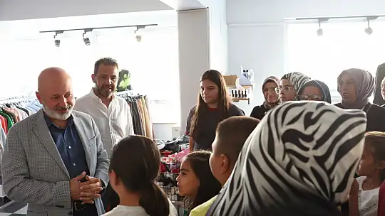 Başkan Çolakbayrakdar: 'Türkiye'de örnek, farklı ve gönüller yapan bir belediyeyiz'