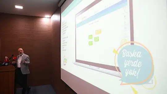 Başkan Çolakbayrakdar: 'Yapay zeka ve 3. nesil yazılım ile hızlı çözümler üretiyoruz'
