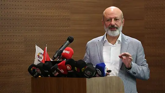 Başkan Çolakbayrakdar: 'Yapay zeka ve 3. nesil yazılım ile hızlı çözümler üretiyoruz'
