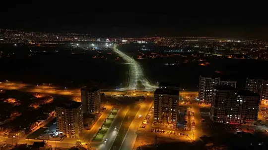 Başkan Çolakbayrakdar: 'Yol medeniyettir anlayışıyla ulaşımda çağ atlatmaya devam ediyoruz'