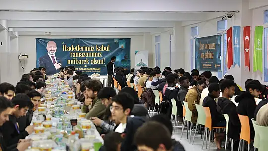 Başkan Çolakbayrakdar, 52 farklı ülkeden öğrencilerle iftar sofrasında buluştu
