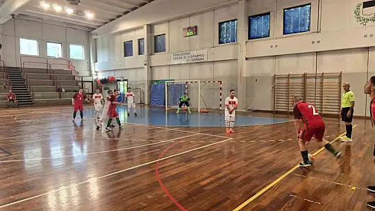 Başkan Çolakbayrakdar, Avrupa ikincisi olan Kocasinan'ın özel sporcusunu tebrik etti