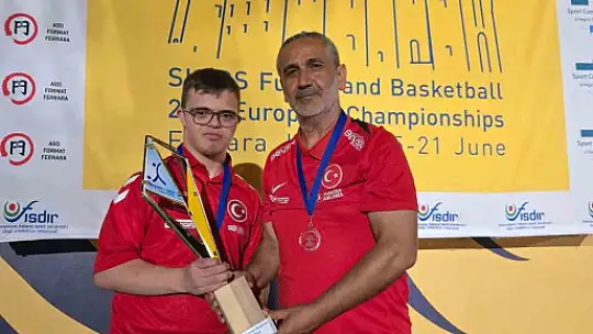 Başkan Çolakbayrakdar, Avrupa ikincisi olan Kocasinan'ın özel sporcusunu tebrik etti