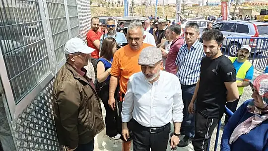 Başkan Çolakbayrakdar'dan Bülbülpınarı Kesim Yeri incelemesi