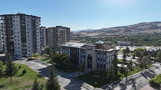 Başkan Çolakbayrakdar'dan Kayseri'ye Türkiye'nin 'en görkemli' kütüphanesi