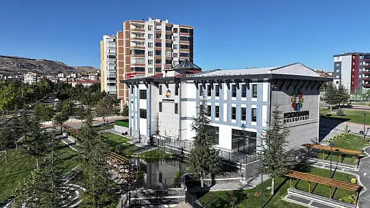 Başkan Çolakbayrakdar'dan Kayseri'ye Türkiye'nin 'en görkemli' kütüphanesi